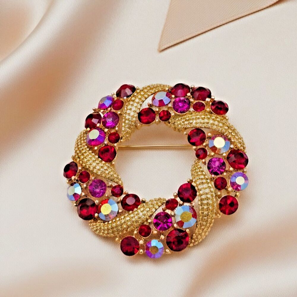 Lisner Wreath Brooch Vintage Crystal Red Aurora Borealis Retro Swirl Estate Pin